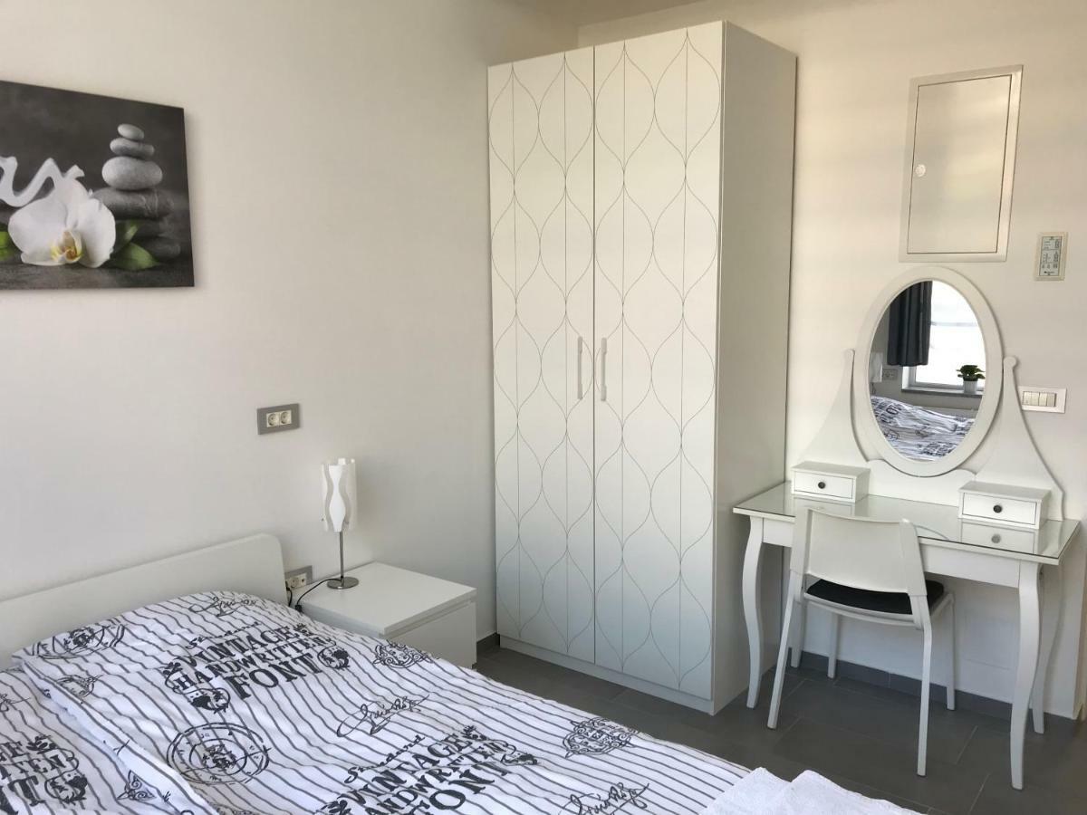 Viktor Lägenhet Ljubljana Exteriör bild